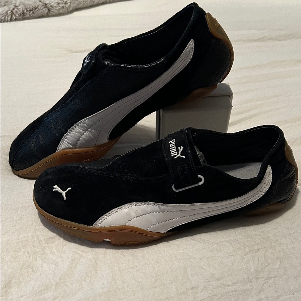 Puma Men's Black and White Athletic Shoes